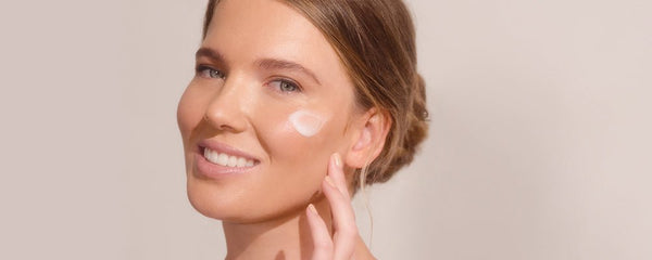 Wanna know how to get GLOWING skin naturally? - Lariese Organics